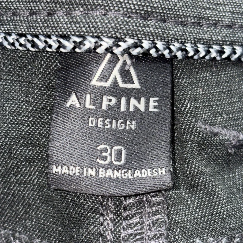 Alpine Design Men's‎ Size 30 Trail Head Tech Shorts Heather Black Nwt